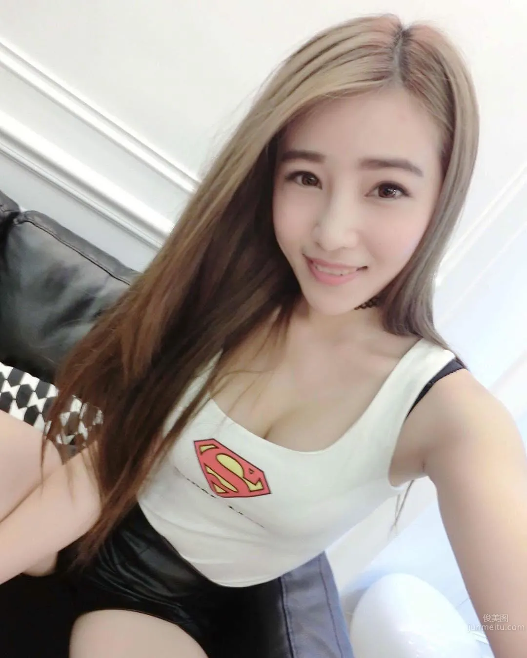 台湾正妹许薇安 教科书般的私房照_11