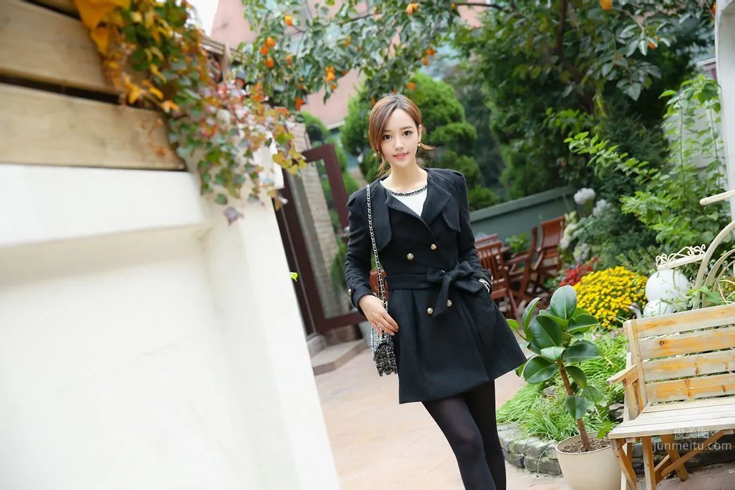 Son Yoon Joo - 2013 HD Photo Selection 200P photo 32