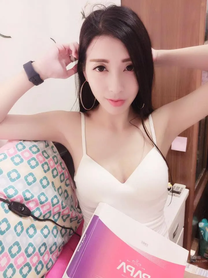 台灣正妹薇恩Vayen 綁帶衣就是有魔力 8