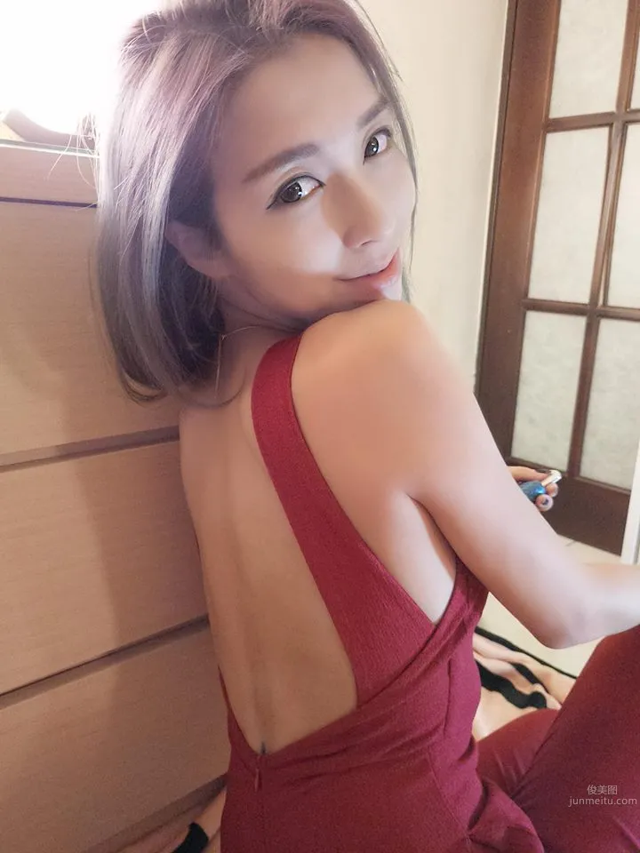 台灣正妹薇恩Vayen 綁帶衣就是有魔力 15