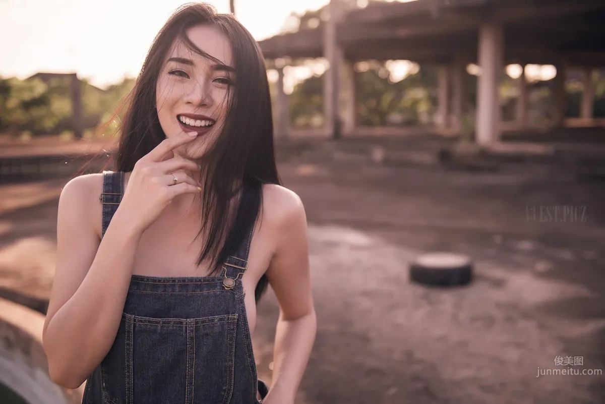 泰國美人Aumamii Upaiprom泳裝出鏡美圖 14