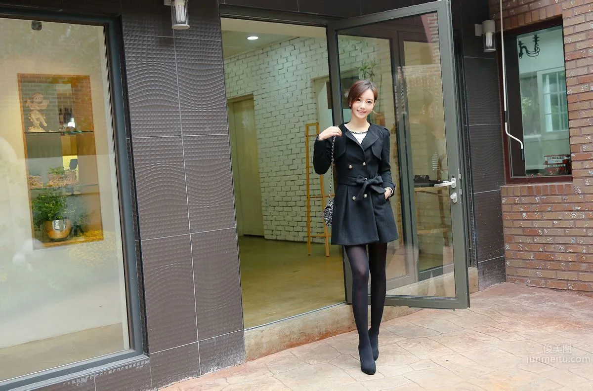 Son Yoon Joo - 2013 HD Photo Selection 200P photo 34