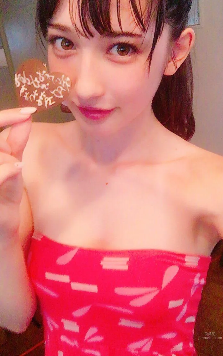 最可愛高中生中村友茉 日美混血兒寫真出道 11