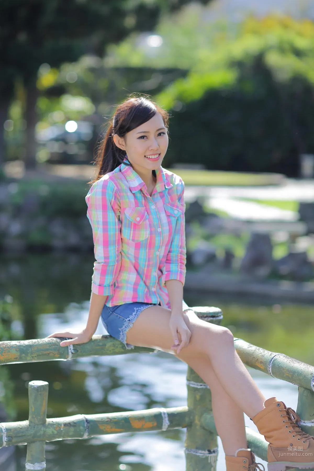 Guo Minwen - Mature Woman Photos, Wearing Less and Less photo 25