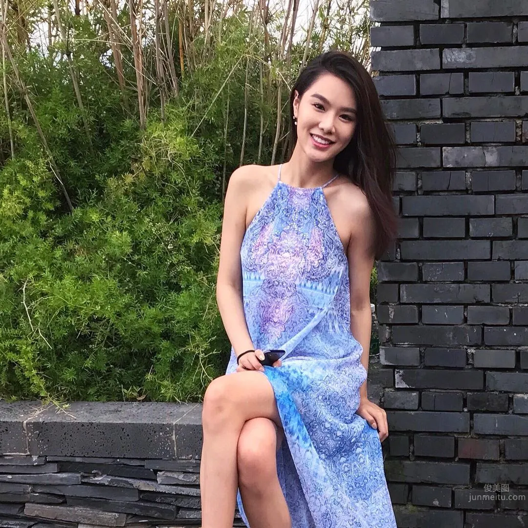 深圳正妹Macey Wan 吊帶上衣太緊身顔值太美 15