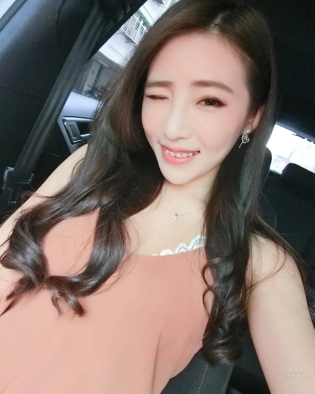 台湾正妹许薇安 教科书般的私房照_53