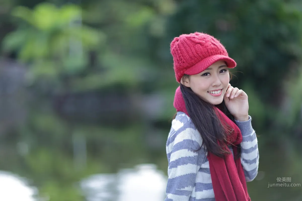 Guo Minwen - Mature Woman Photos, Wearing Less and Less photo 14