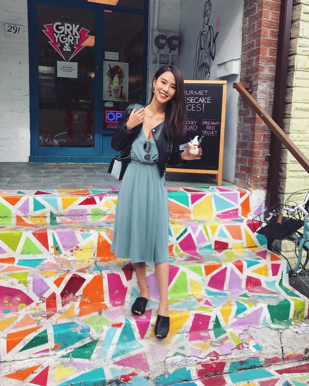 深圳正妹Macey Wan 吊帶上衣太緊身顔值太美 27