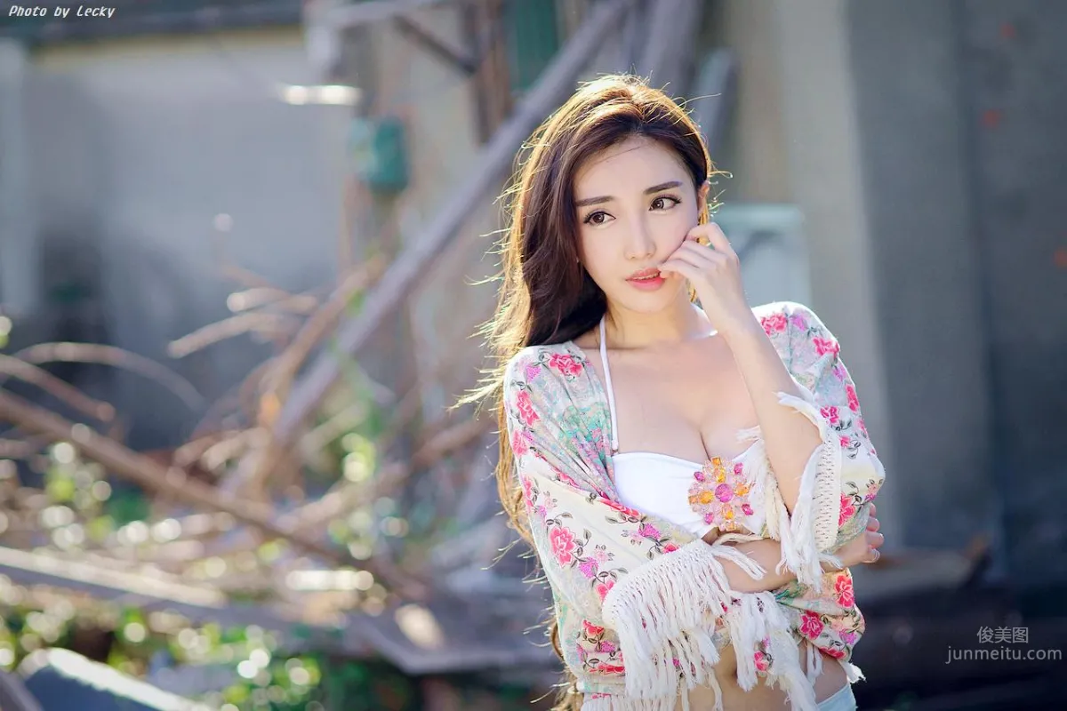 趙芸- 成熟女人戶外寫真系列七 21