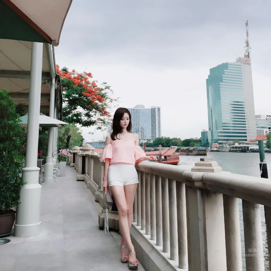 南韓J杯人妻韓申穎 Ig最新私房美照 22