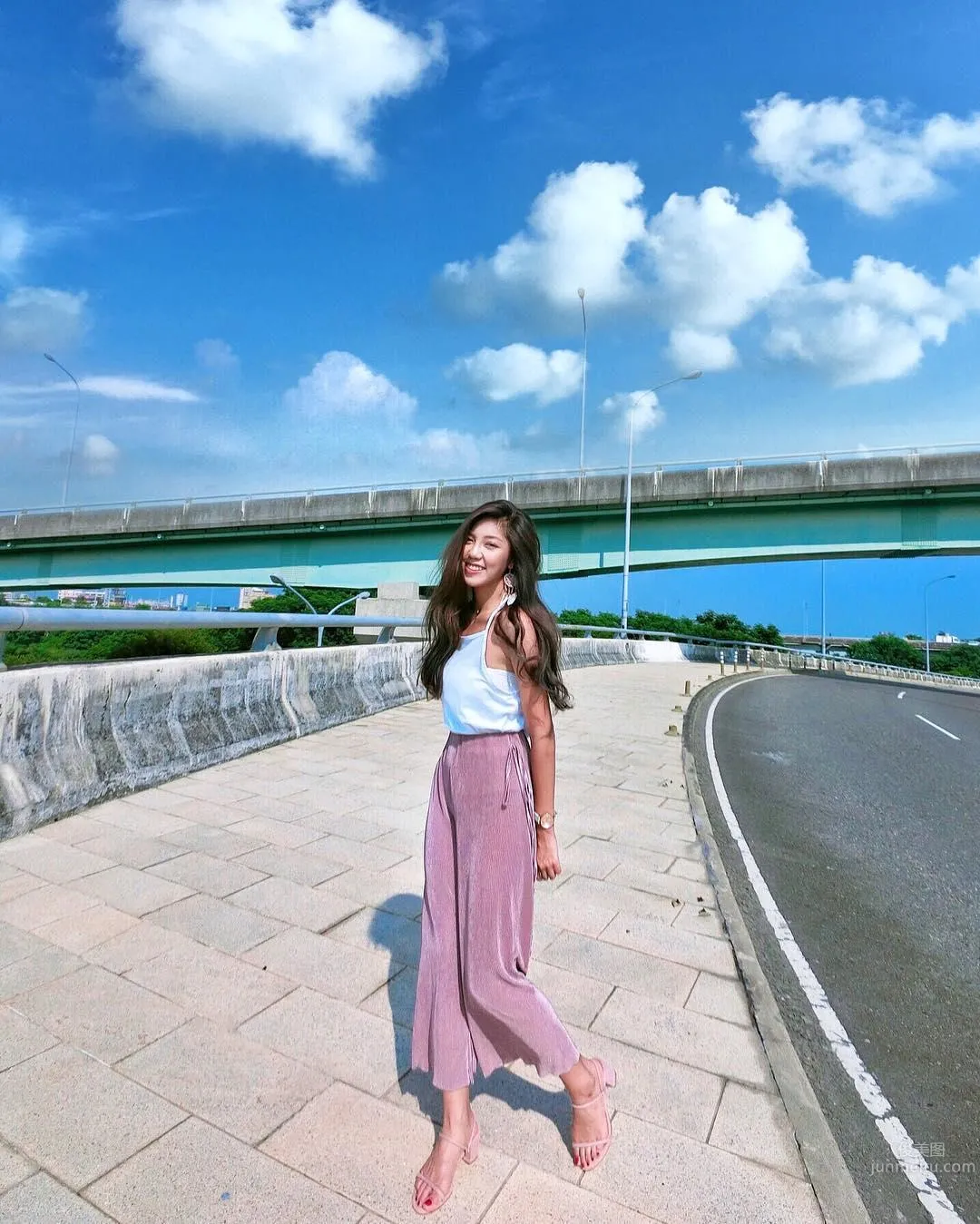 Beauty Blogger Lin Qian, Catching the Tail of Summer photo 45