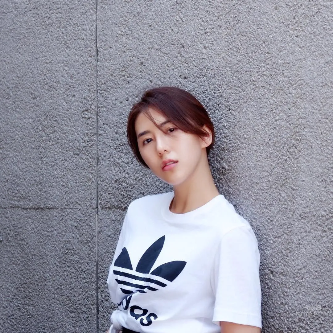 Malaysian Beauty Wang Yumei, Gorgeous Face and White Teeth photo 31