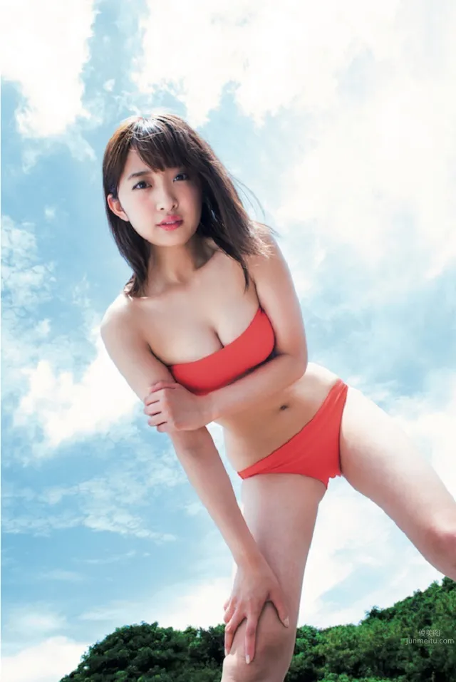 千年一遇淺川梨奈 攜手渡邊幸愛姐妹戲水 6