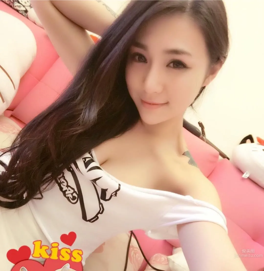 Hot DJ Zhang Weiyun, Evil Angle Hard to Look Directly photo 10