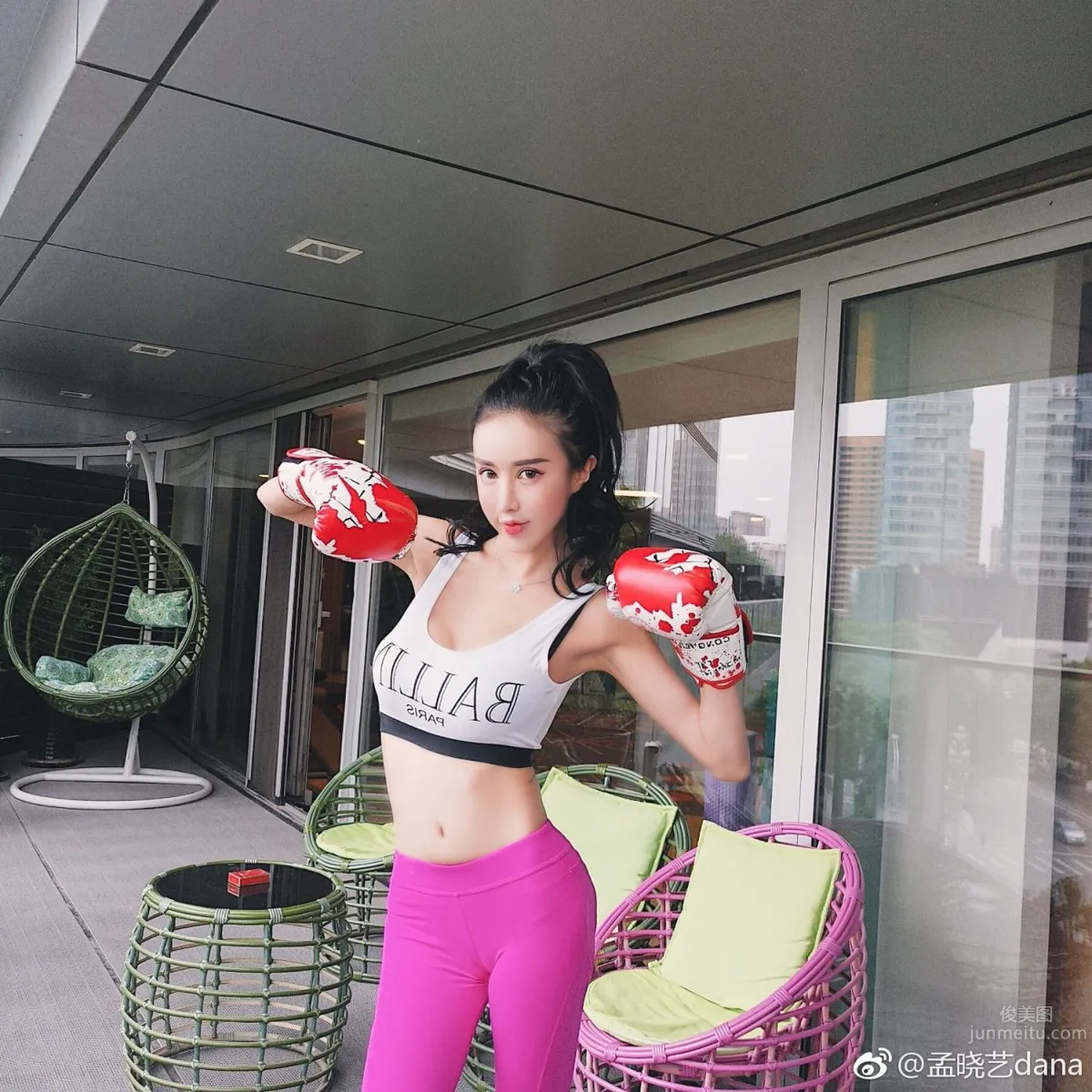 Fashion Beauty Meng Xiaoyi, Sexy Hot Photo Set photo 32