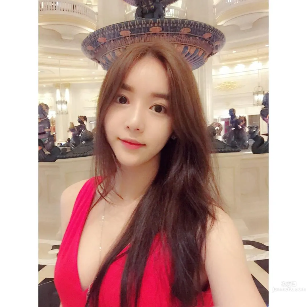 韓國正妹박매력 泳池秀完美身材 11