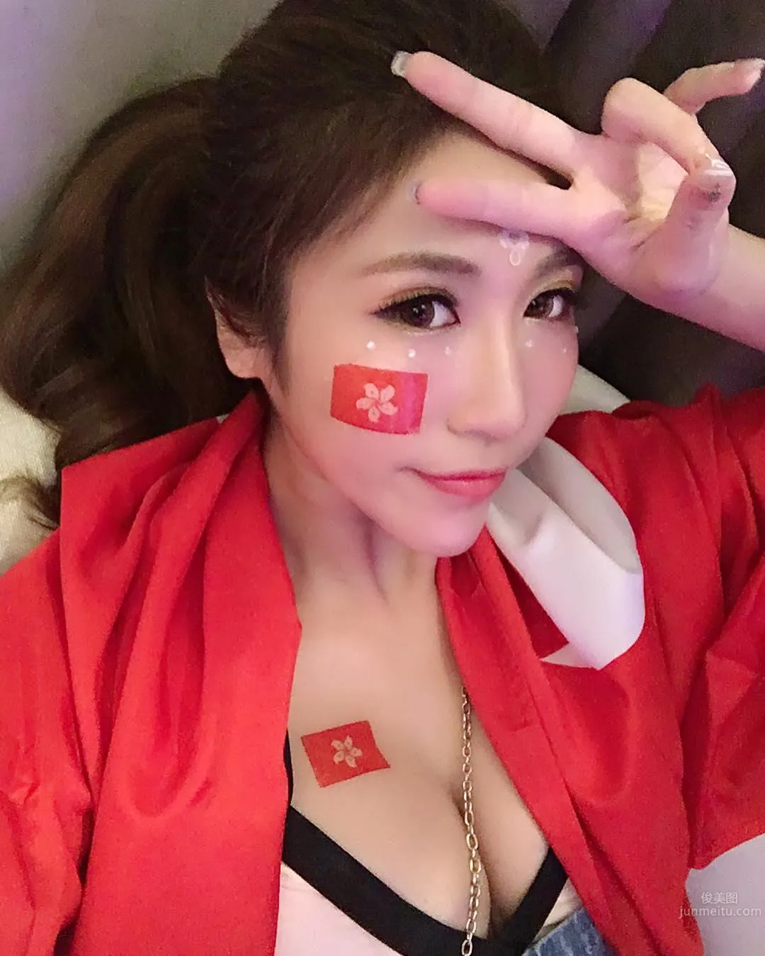 Hong Kong Beauty Bonnie Yiu, Dancing Nightclub Elf photo 7