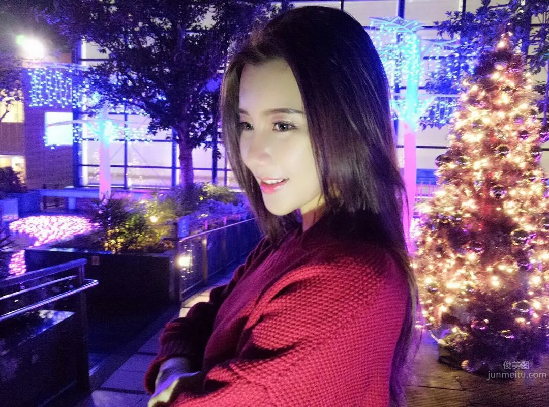 Hong Kong Rising Actress Chen Meiyi IG Private Shoot Beautiful Photos photo 12