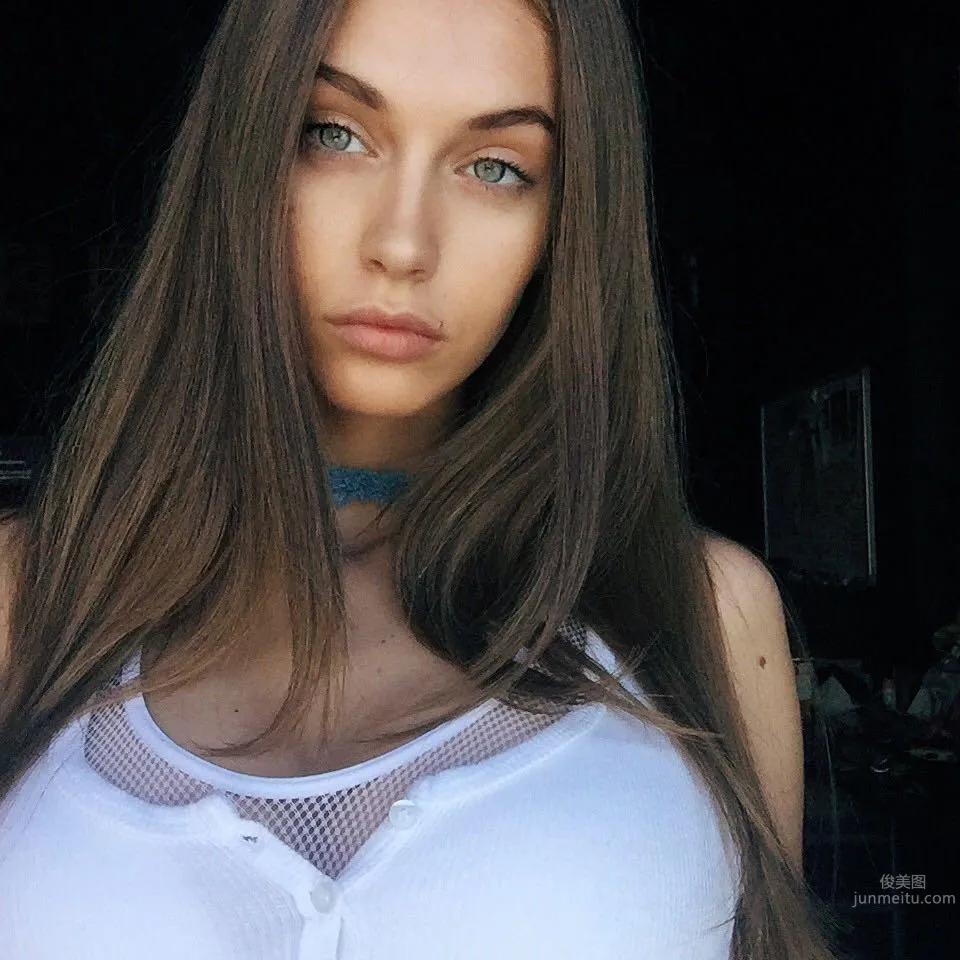 Russian Young Model Yulia Rose, The Fighting Nation's Golden-Haired Beauty photo 20