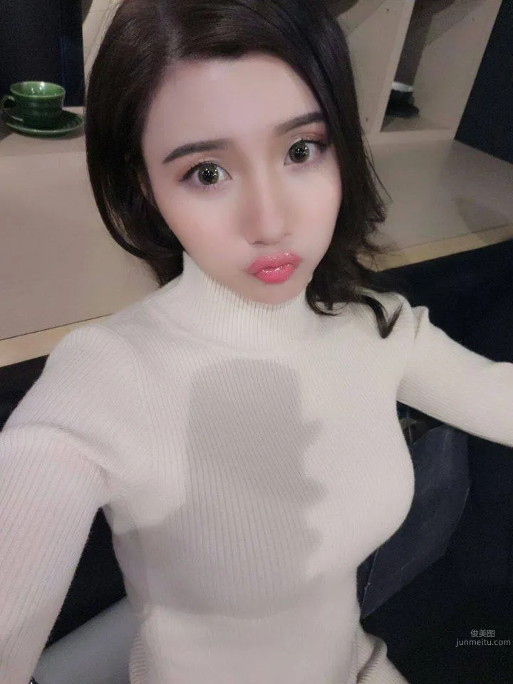 Hong Kong Rising Actress Chen Meiyi IG Private Shoot Beautiful Photos photo 25