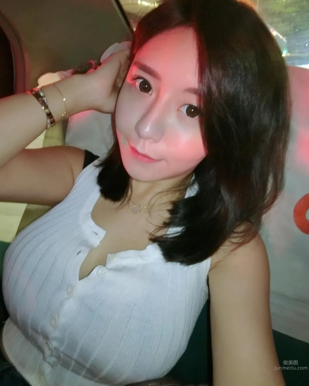 Taiwan Yoga Girl Wang Weiya, Unbelievably Hot Figure photo 23