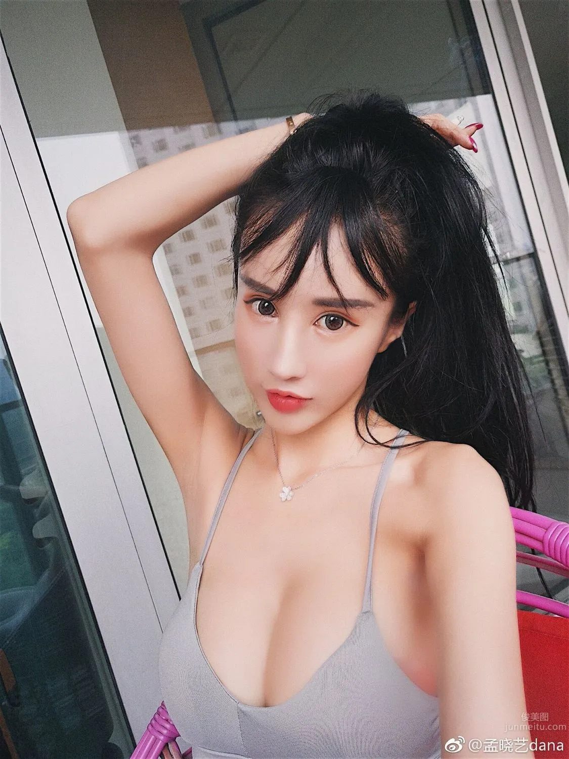 宅男女神孟曉藝 微博時尚性感私房照 7