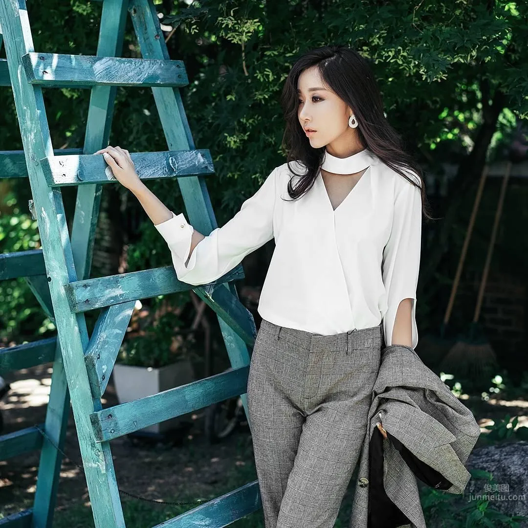 South Korean Mature Woman Car Model Haru Kun, Intellectual Temperament Naturally Formed photo 32