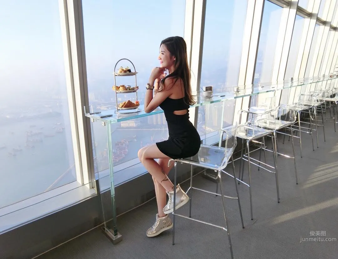 Hong Kong Rising Actress Chen Meiyi IG Private Shoot Beautiful Photos photo 10