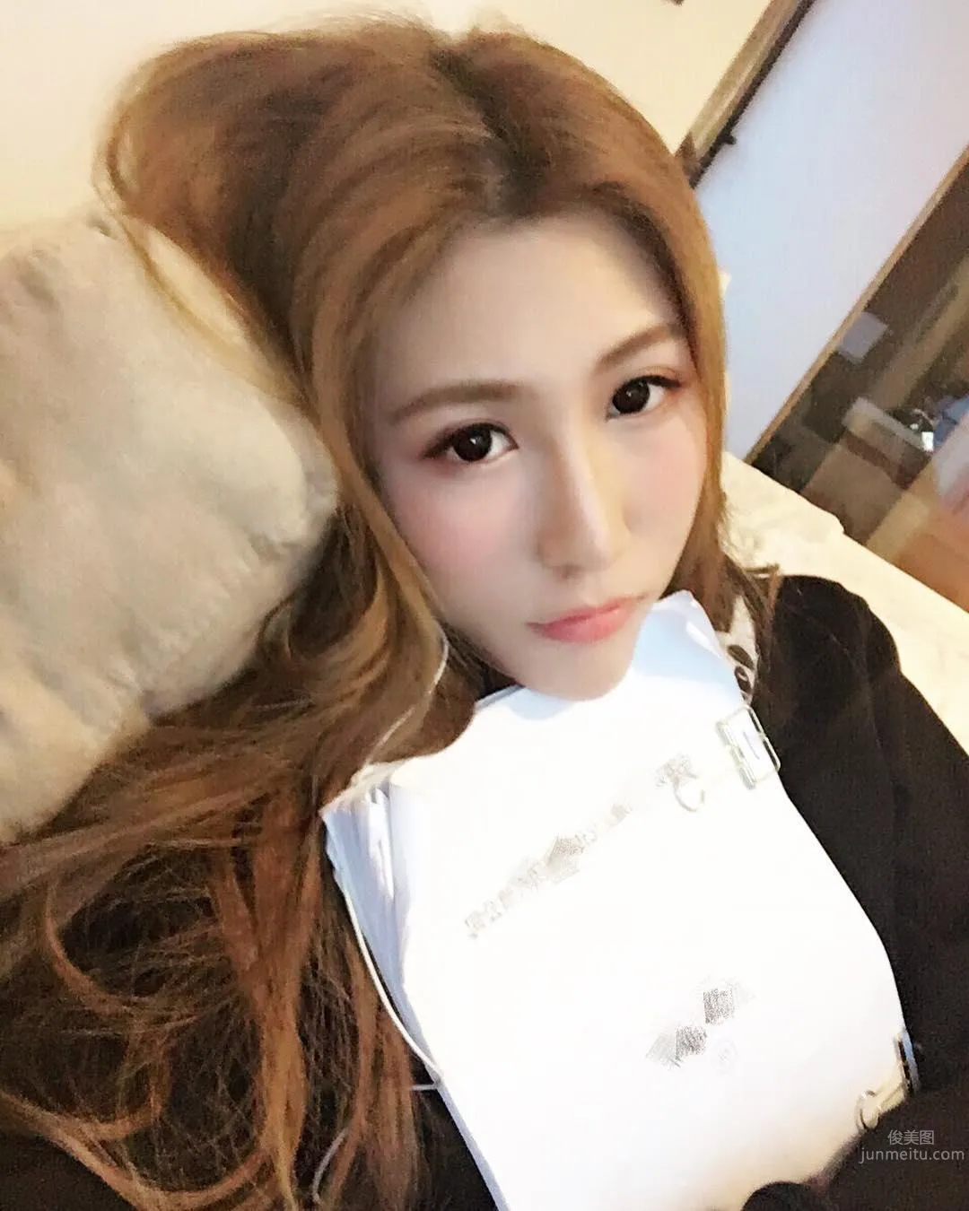 Hong Kong Beauty Bonnie Yiu, Dancing Nightclub Elf photo 17