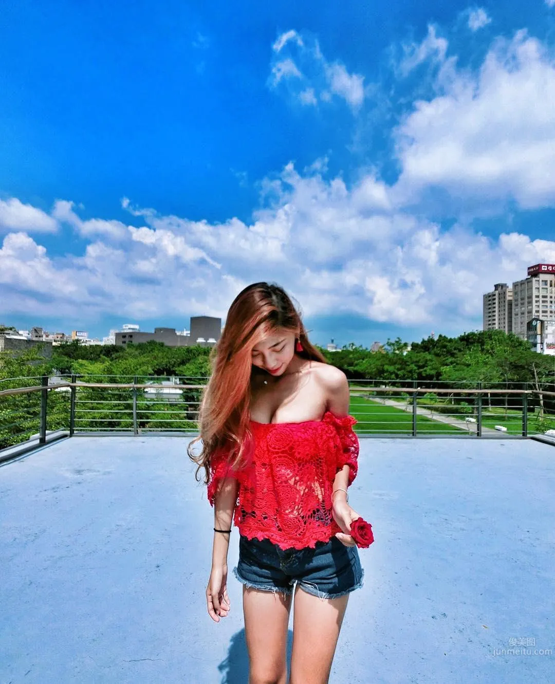 Beauty Blogger Lin Qian, Catching the Tail of Summer photo 16