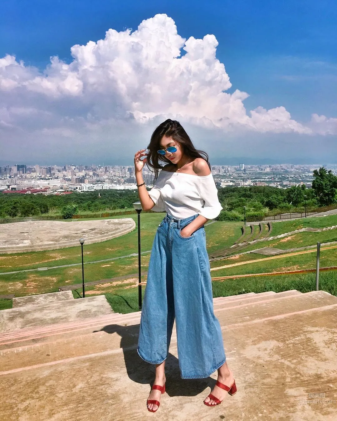 Beauty Blogger Lin Qian, Catching the Tail of Summer photo 43