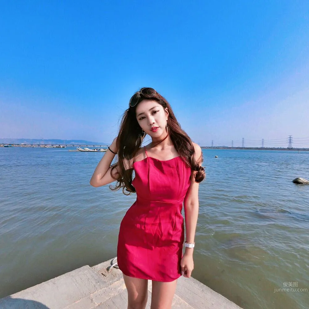 Beauty Blogger Lin Qian, Catching the Tail of Summer photo 5