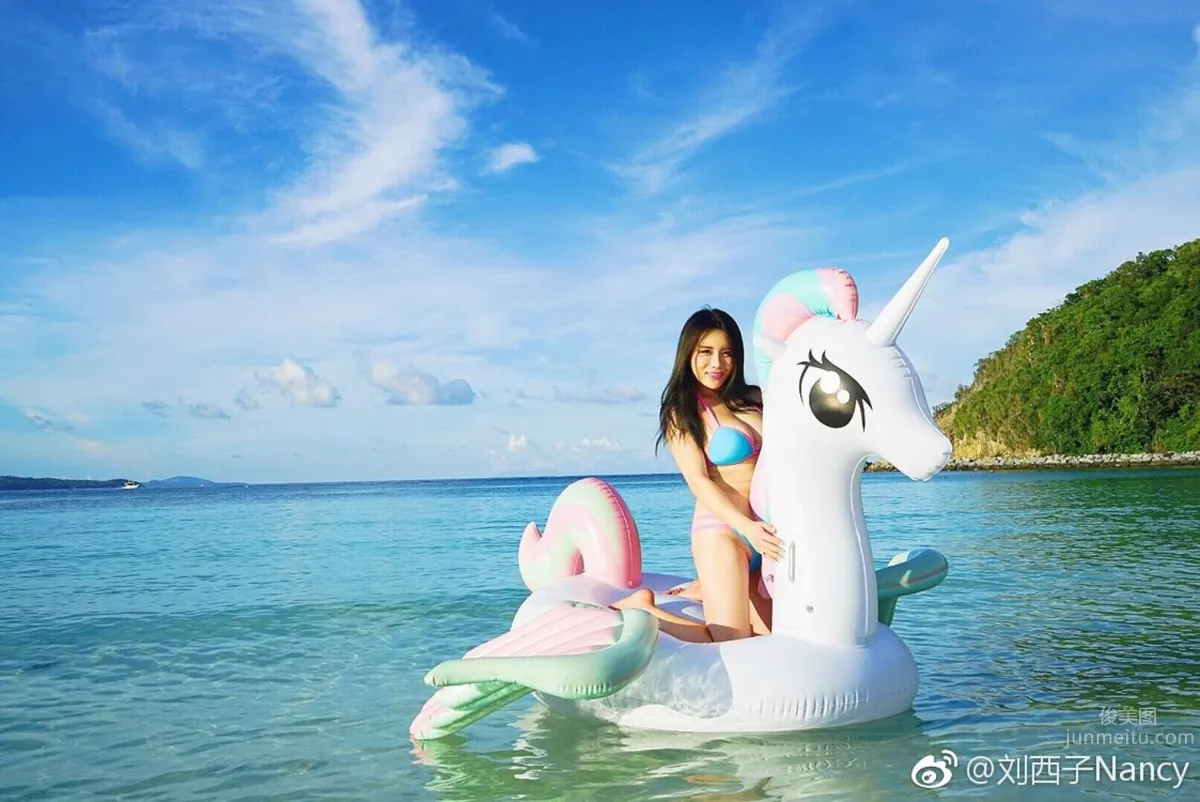 Plump Beauty Liu Xizi, Weibo Sexy and Charming Photos photo 21