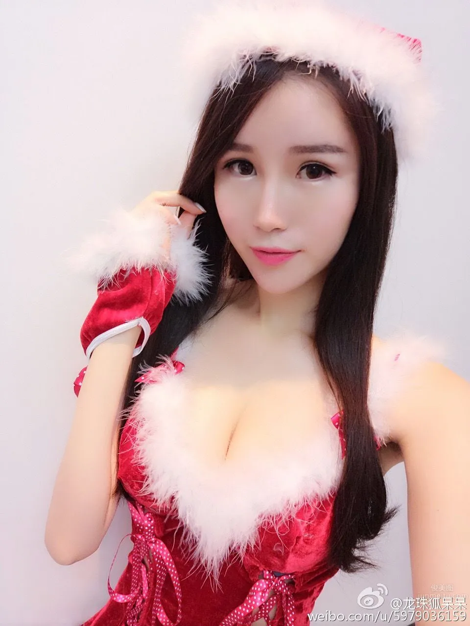 花椒主播呆呆的瑞bb 性感微博私房美照_17