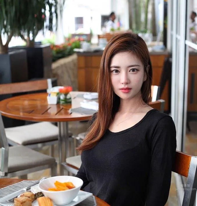 南韓J杯人妻韓申穎 Ig最新私房美照 1