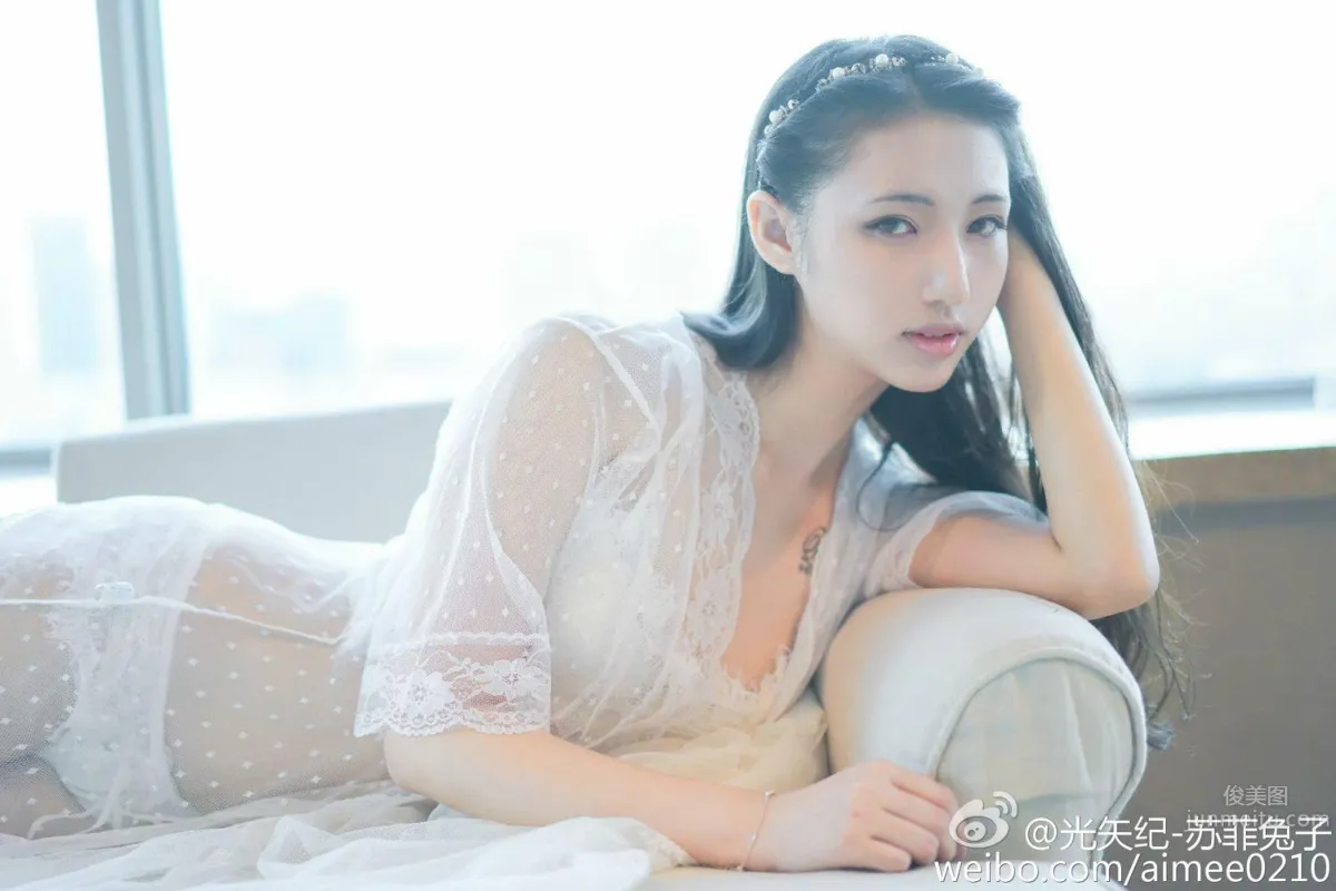 軟妹子宓兔兔er 微博私房定制寫真 23