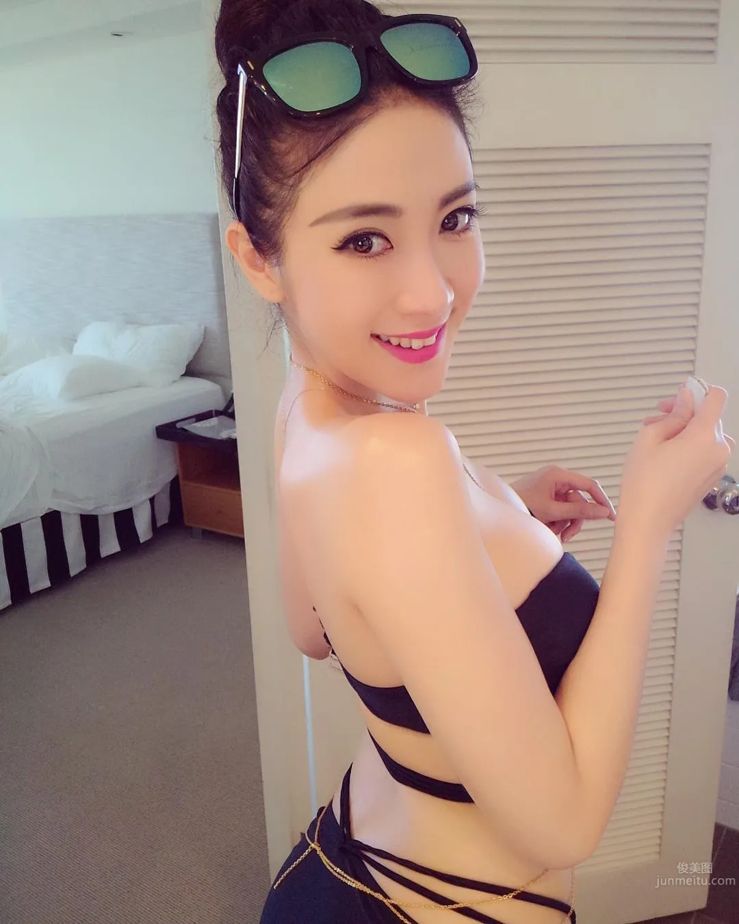 AnnaBelle Huang- 追求性感但脾气稍差的狐狸精_22