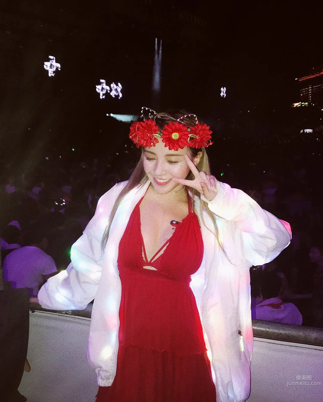 Taiwan Cute Girl Huang Lin Latest Playful Instagram Private Shoot photo 34