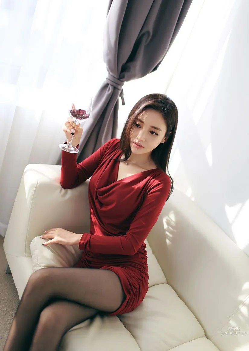 Son Yoon Joo - 2016 Elegant Goddess Suit Beautiful Photos photo 123
