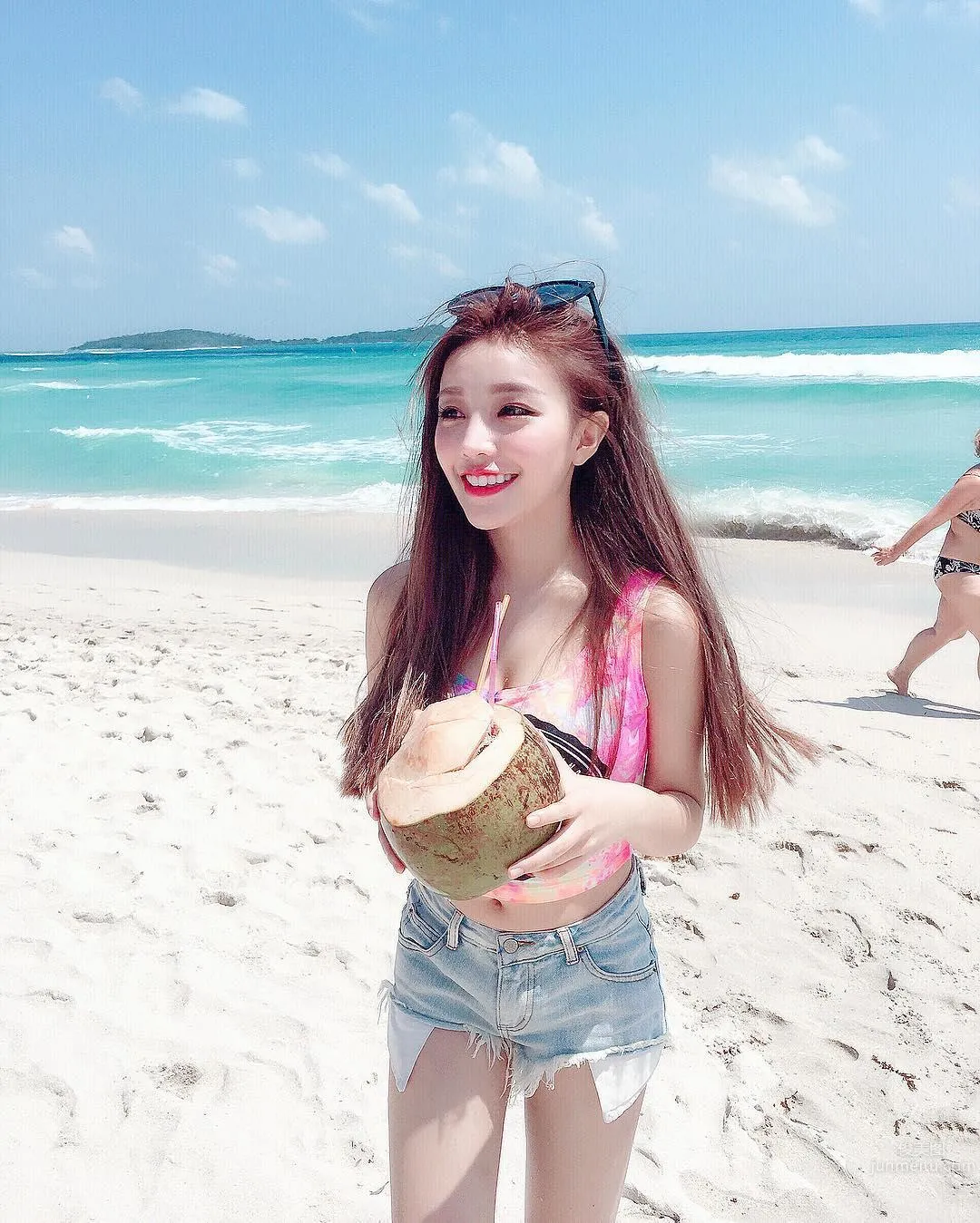 Taiwan Cute Girl Huang Lin Latest Playful Instagram Private Shoot photo 1
