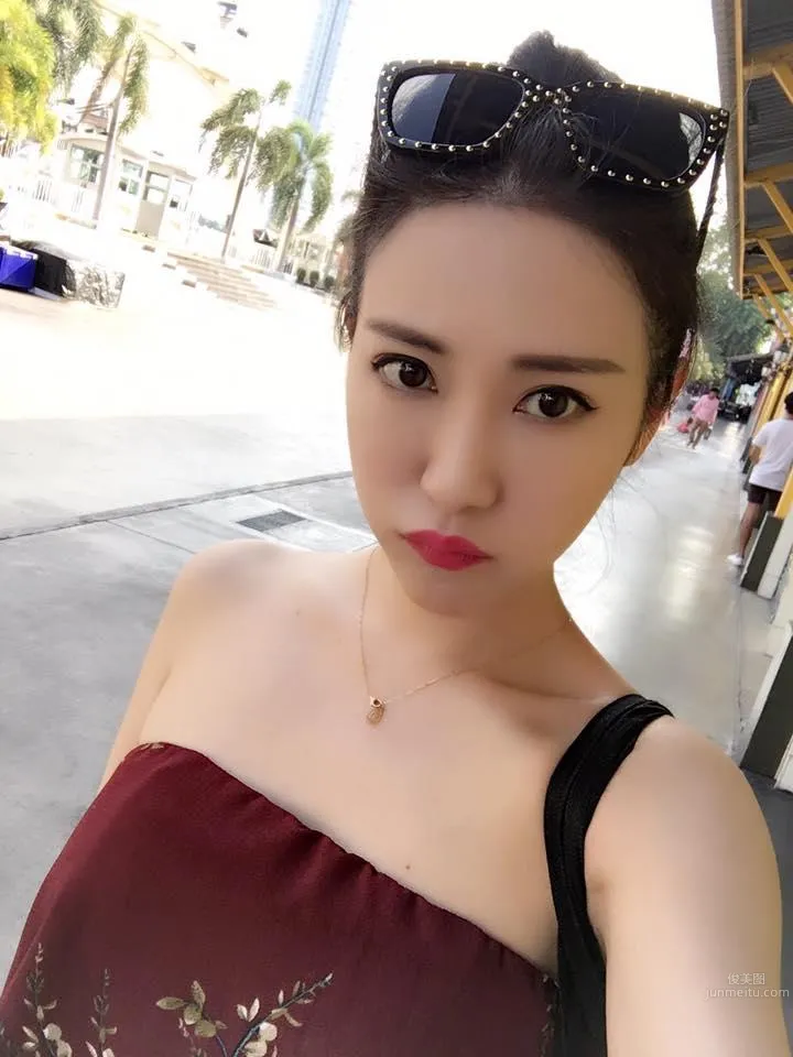 AnnaBelle Huang- 追求性感但脾气稍差的狐狸精_7