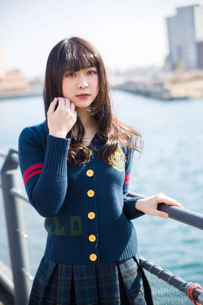 Pure Girl Naomi Majima, Big Mole on Chest Makes Her Lovable photo 32