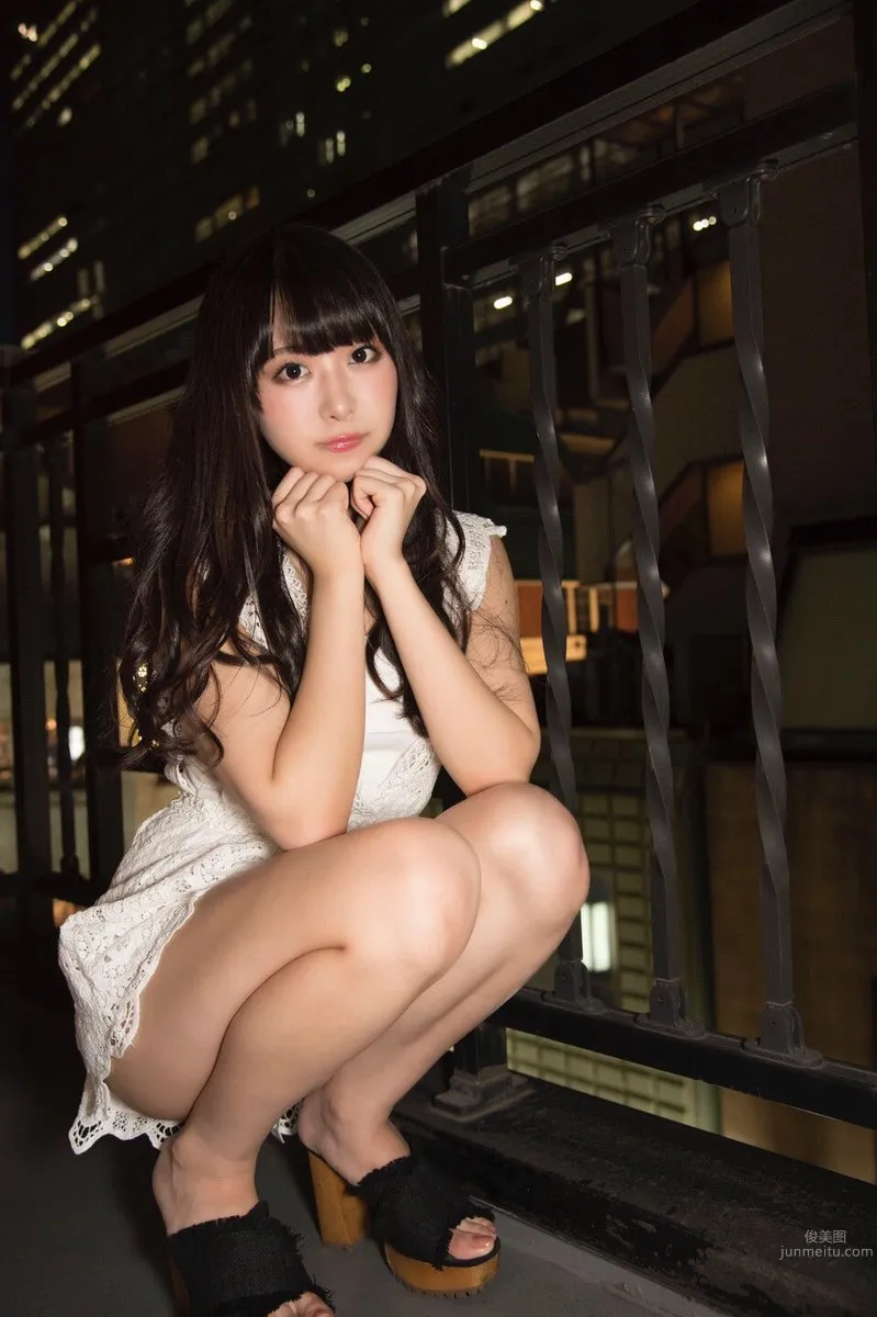 Pure Girl Naomi Majima, Big Mole on Chest Makes Her Lovable photo 8