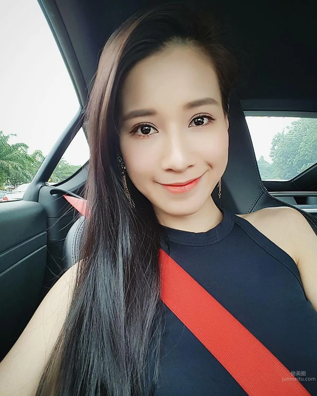 大馬正妹蘇湘庭 一個眼神一個微笑 18
