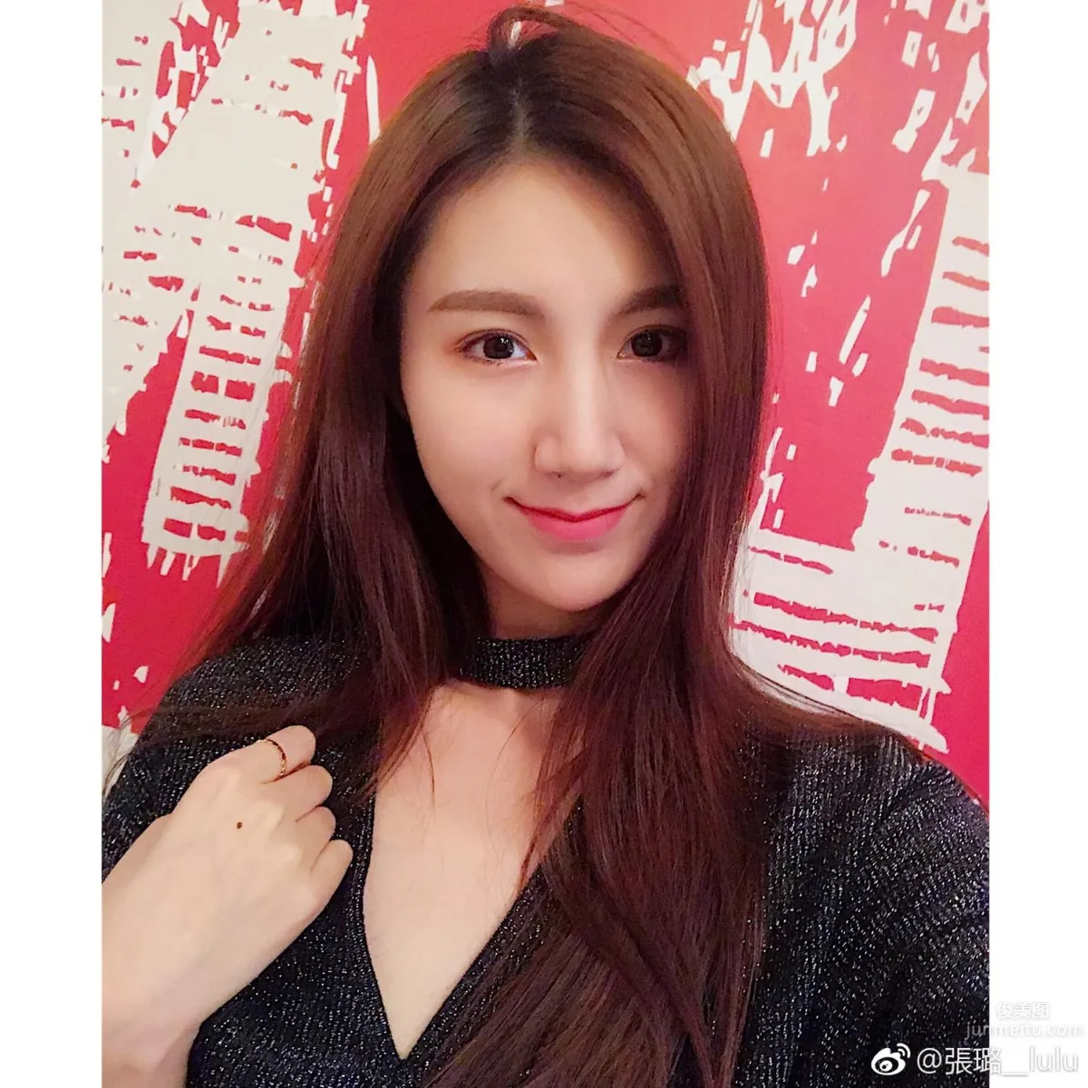 Long-Legged Beauty Zhang Lu lulu Weibo Elegant Private Shoot photo 9