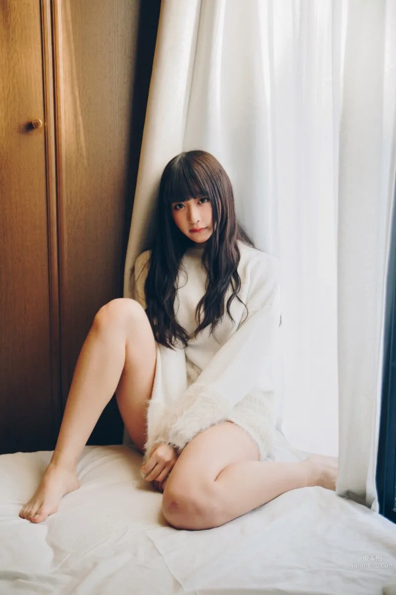 Pure Girl Naomi Majima, Big Mole on Chest Makes Her Lovable photo 20