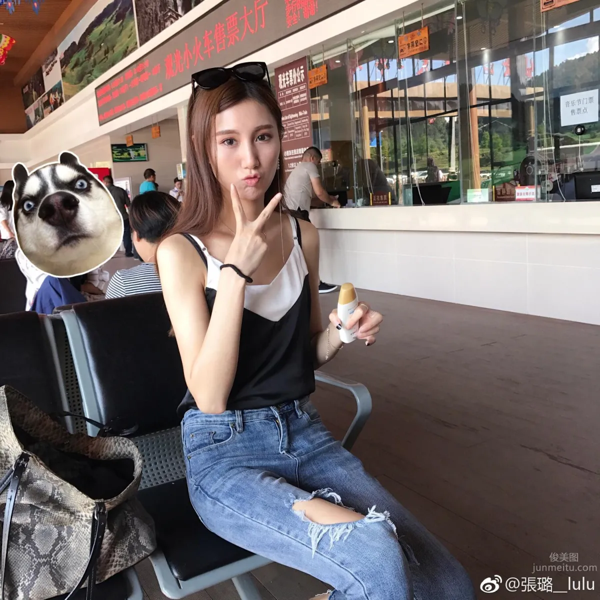 Long-Legged Beauty Zhang Lu lulu Weibo Elegant Private Shoot photo 11