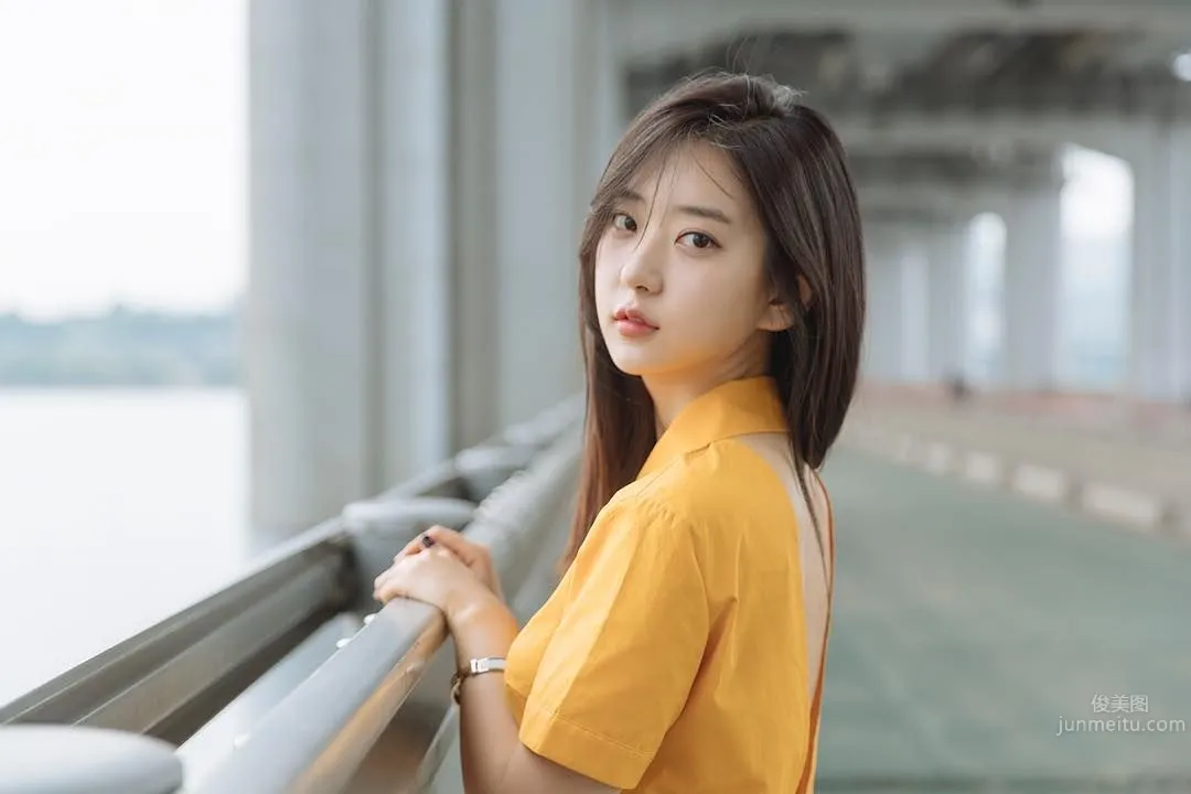 Shin Jae Eun: One Piece photo 16