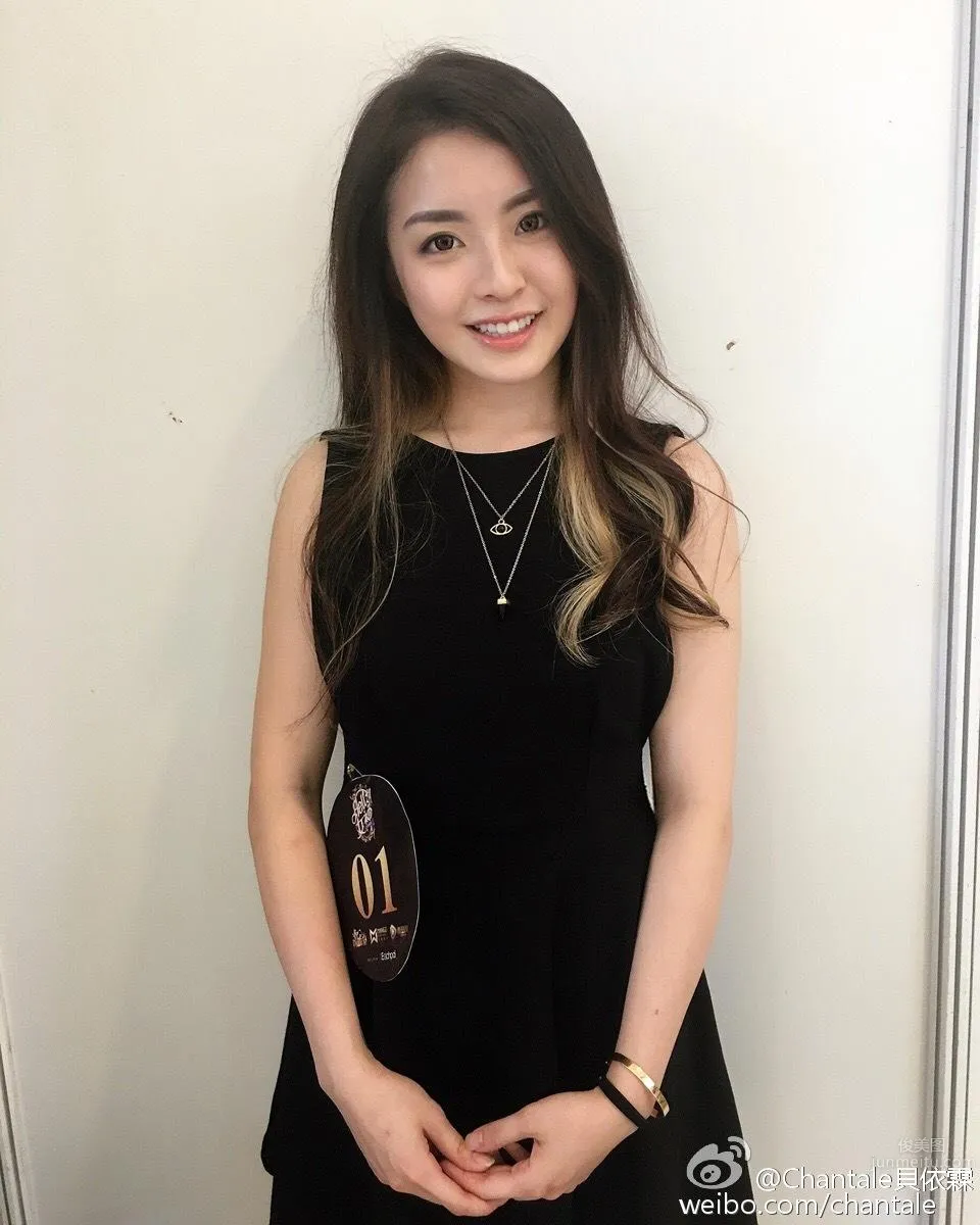 《hello!女神》贝依霖 家居私拍美照_7
