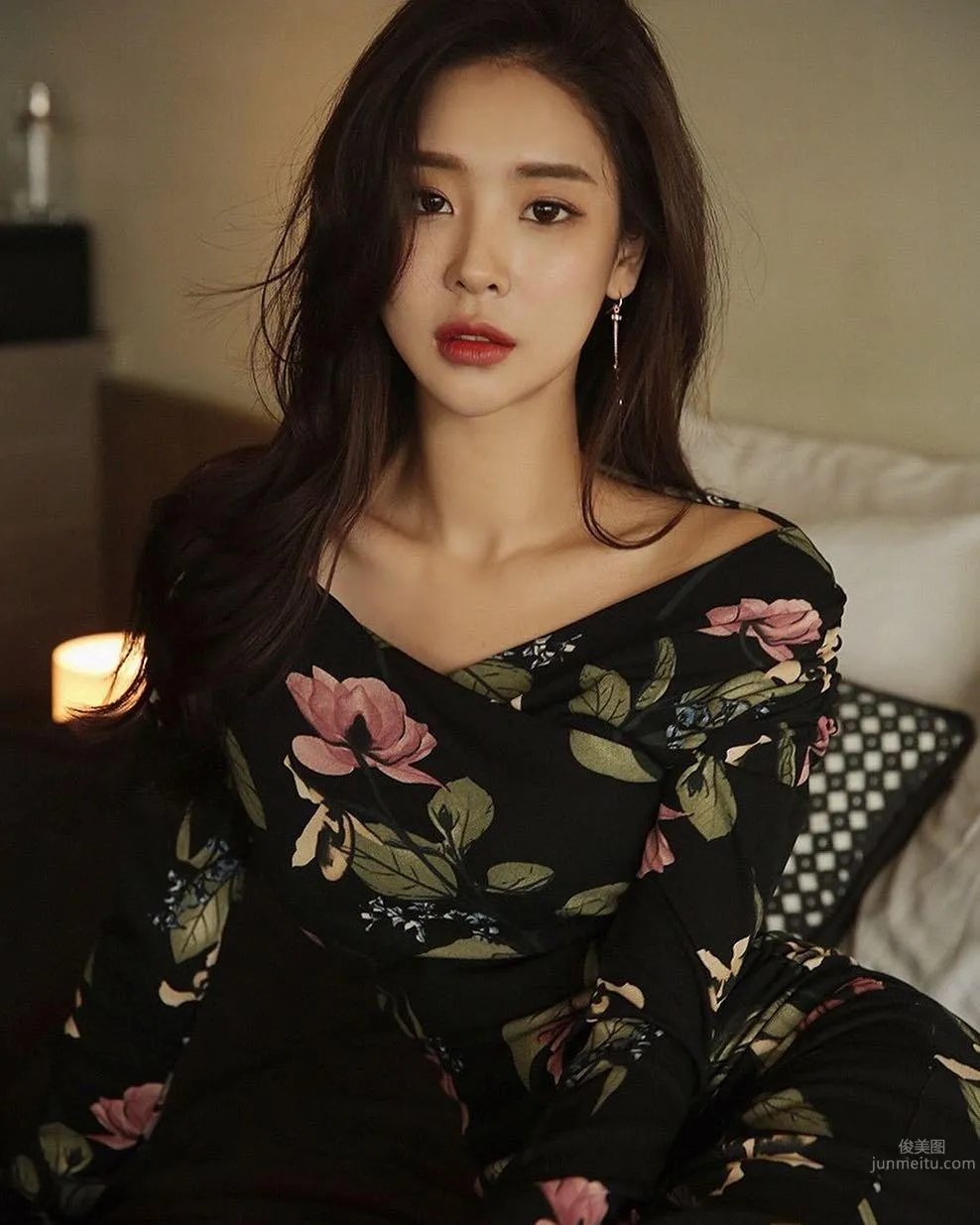 Korean Online Shop Model Park Da Hyun, Tall and Elegant photo 1